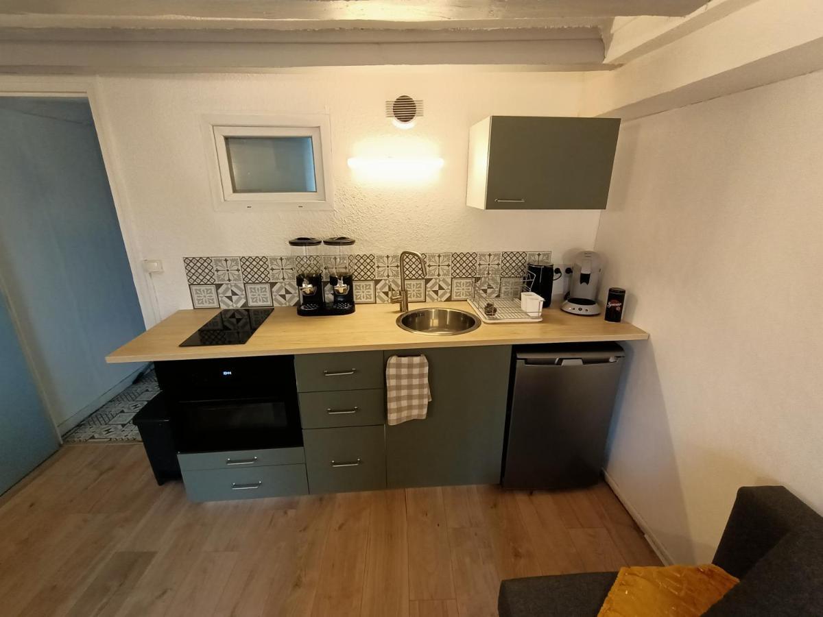 Cosy T2 Lejlighed Montbrison Eksteriør billede