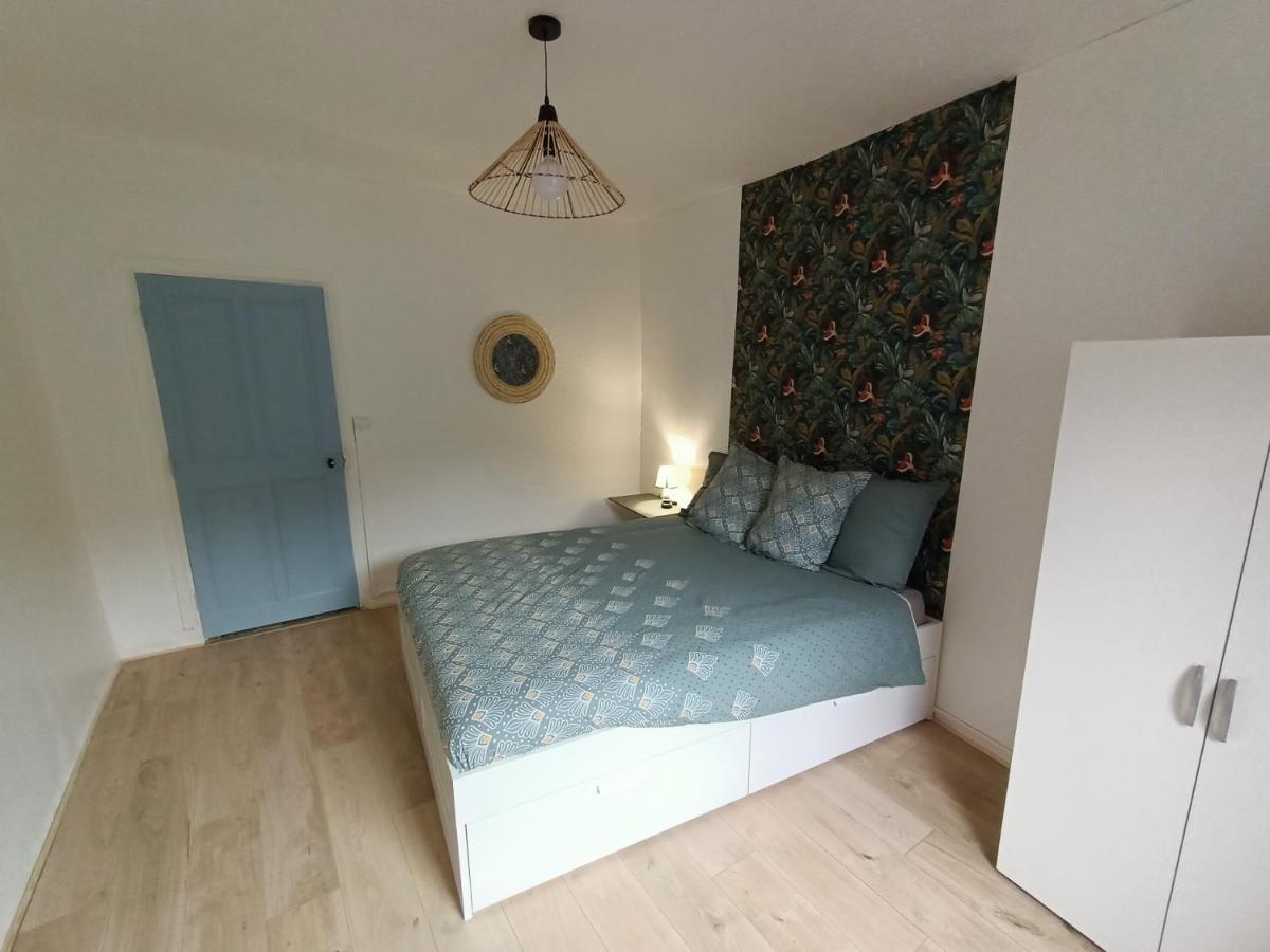 Cosy T2 Lejlighed Montbrison Eksteriør billede
